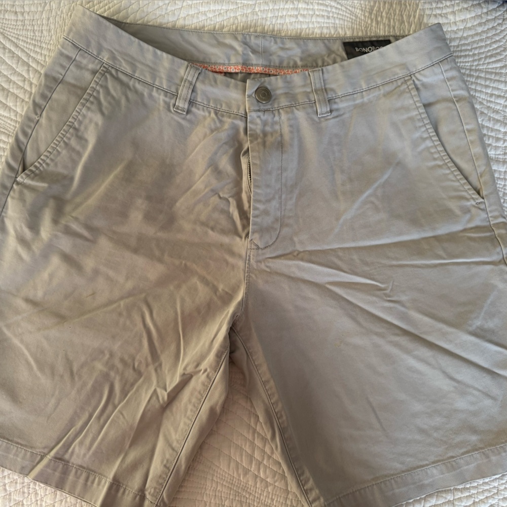 Bonobos Light Gray Shorts with Floral Lining
